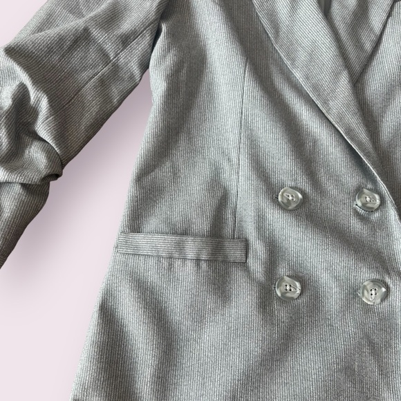 Women’s BODY By Victoria Grey 3/4 Scrunch Sleeve Button Front Blazer Size 6 - Picture 3 of 9